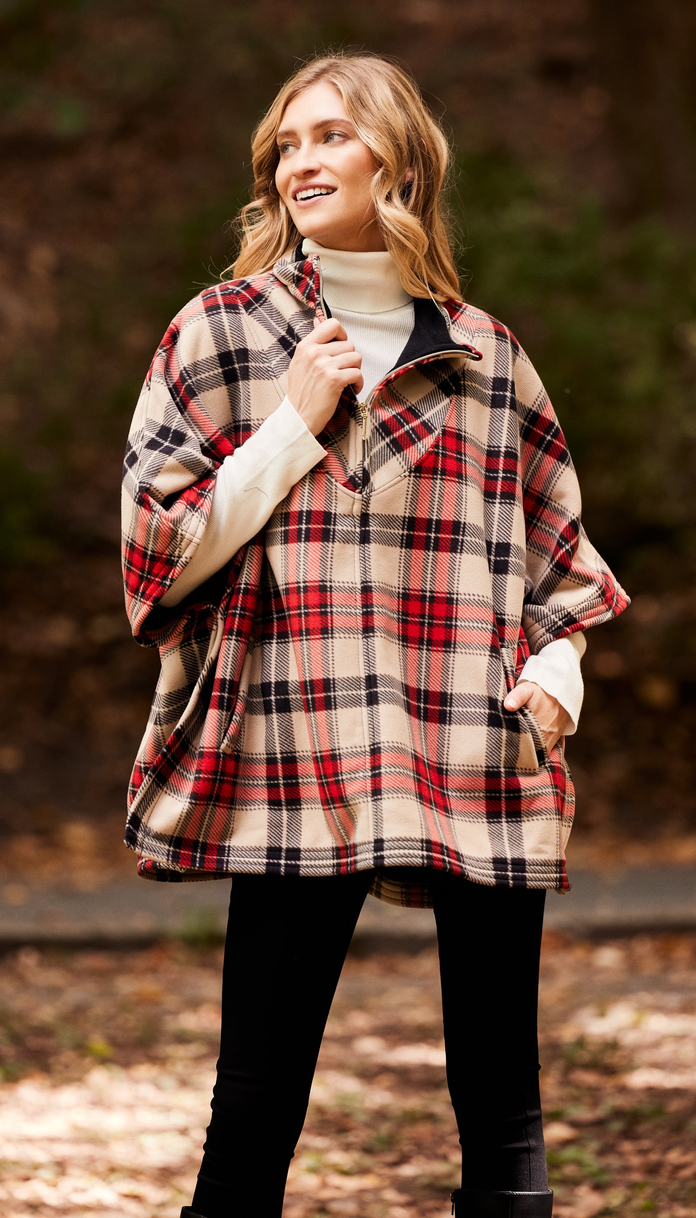 ZIP FLEECE PONCHO