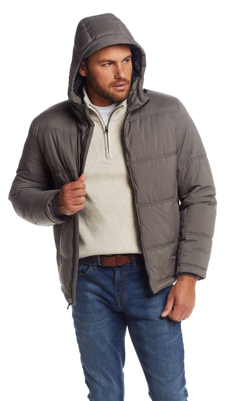 QUILTED PUFFER WITH ATTACHED HOOD