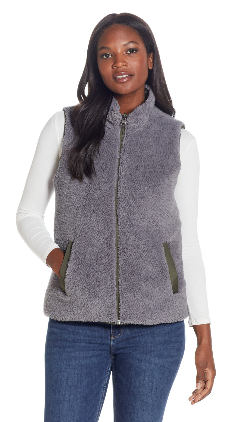 REVERSIBLE FLEECE VEST