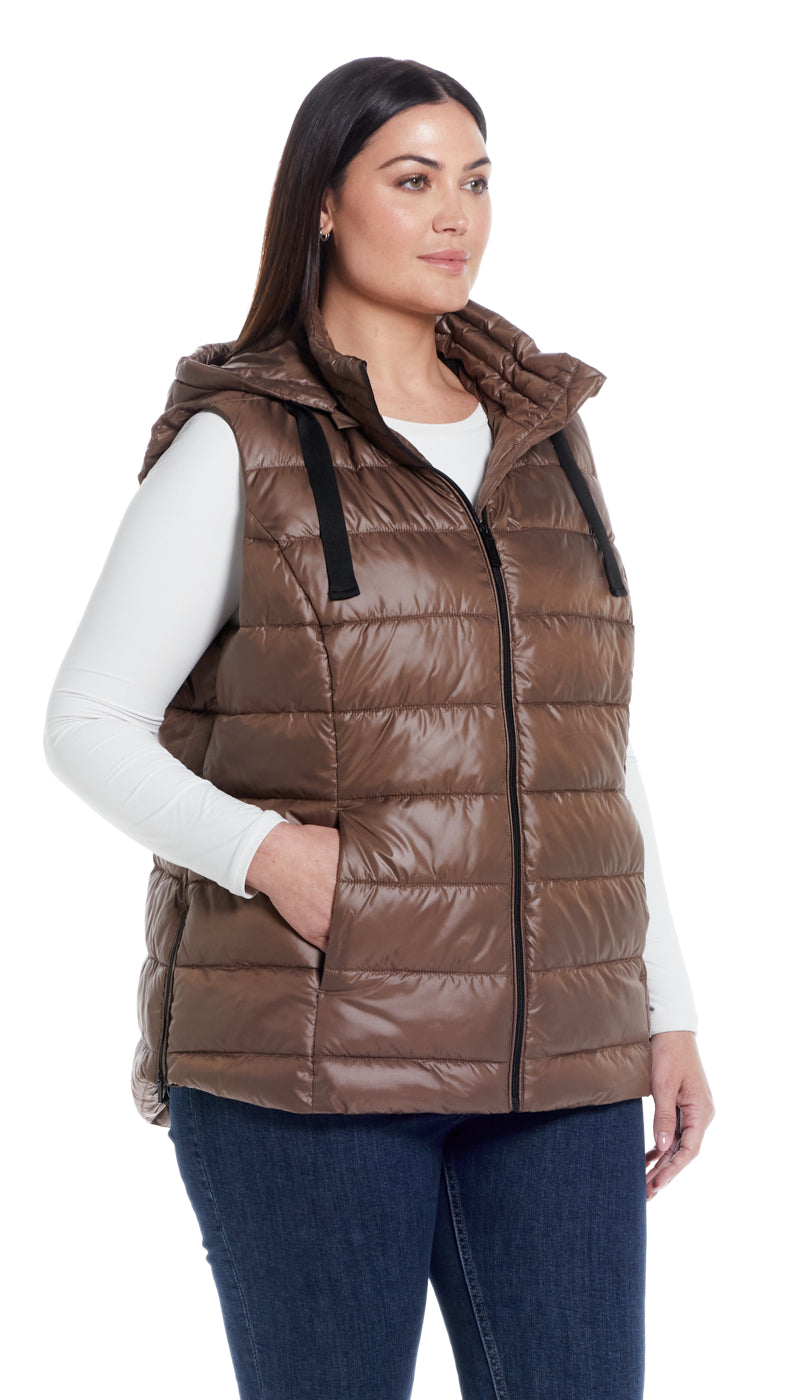 HOODED PUFFER VEST