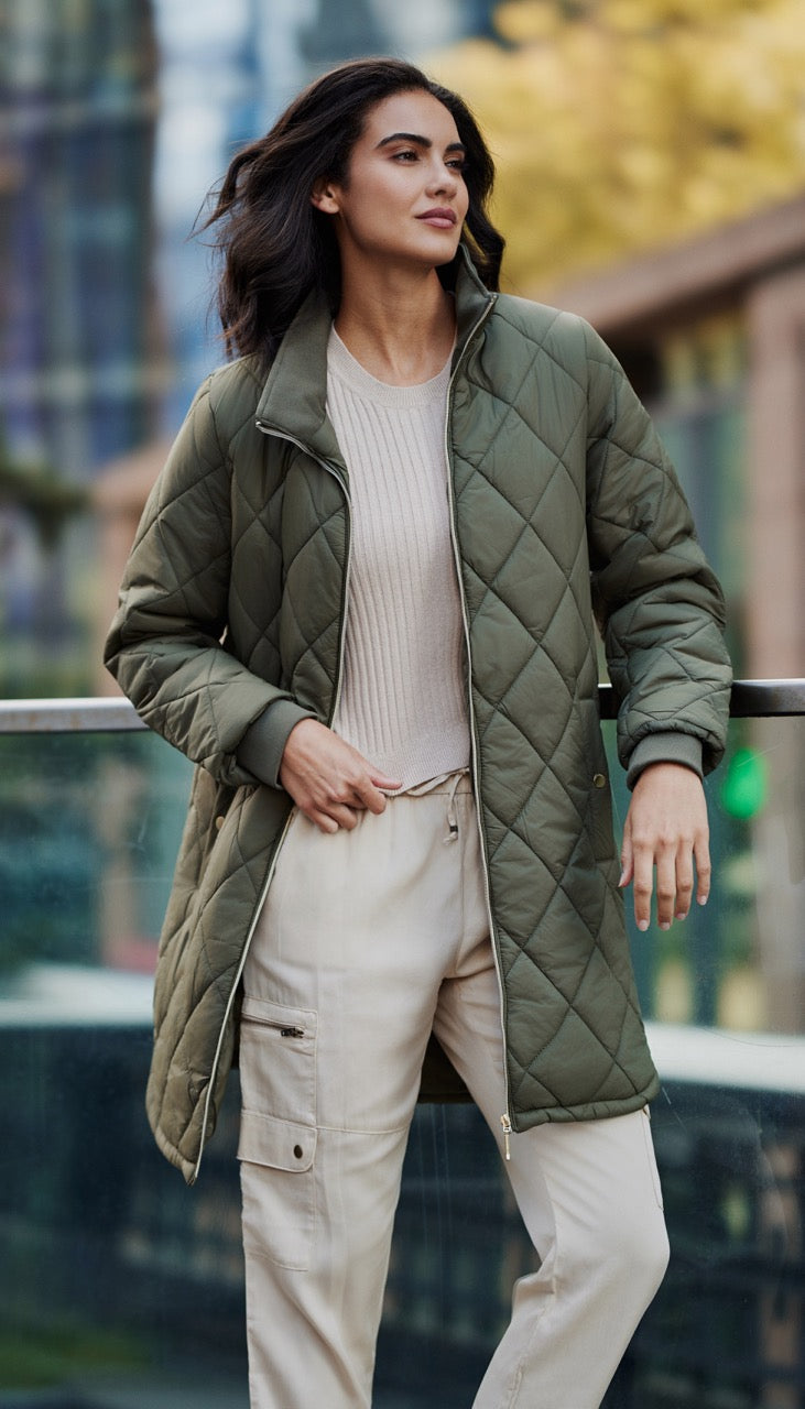 DIAMOND QUILTED MODERN WALKER